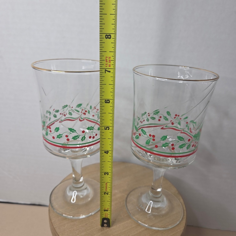Libbey's Holiday Wine Glasses with Holly Berry and Gold Trim, Set of 2 - Picture 3 of 8